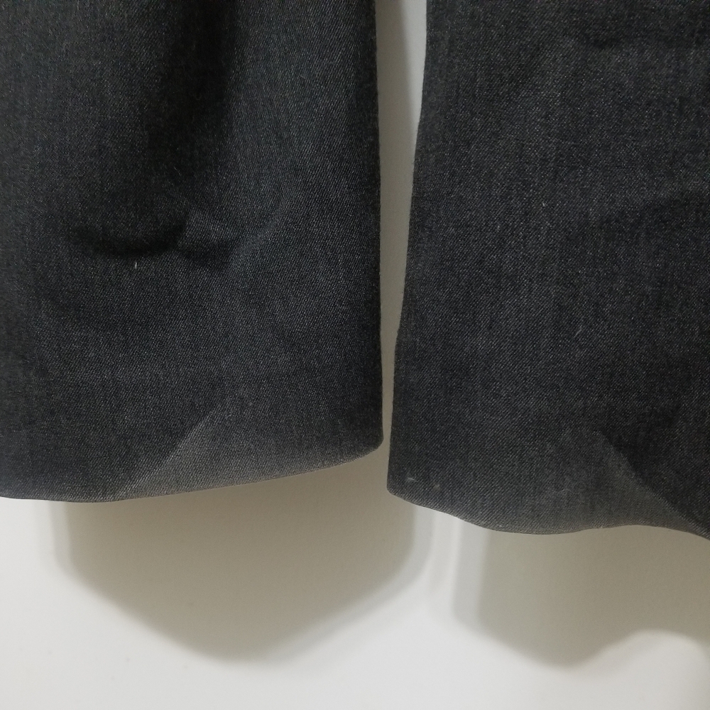 Sleek gray Apt 9 dress pants- EUC except discolored cuffs - Picture 9 of 12